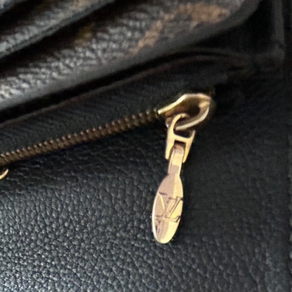 Louis Vuitton large Pallas Wallet in noir black - Picture 5 of 6